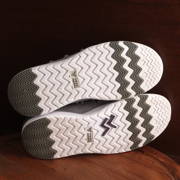 Vessi Sneakers Mens SZ 12 Gray Cityscape Waterproof Knit Athletic Walking Shoes - Picture 8 of 12